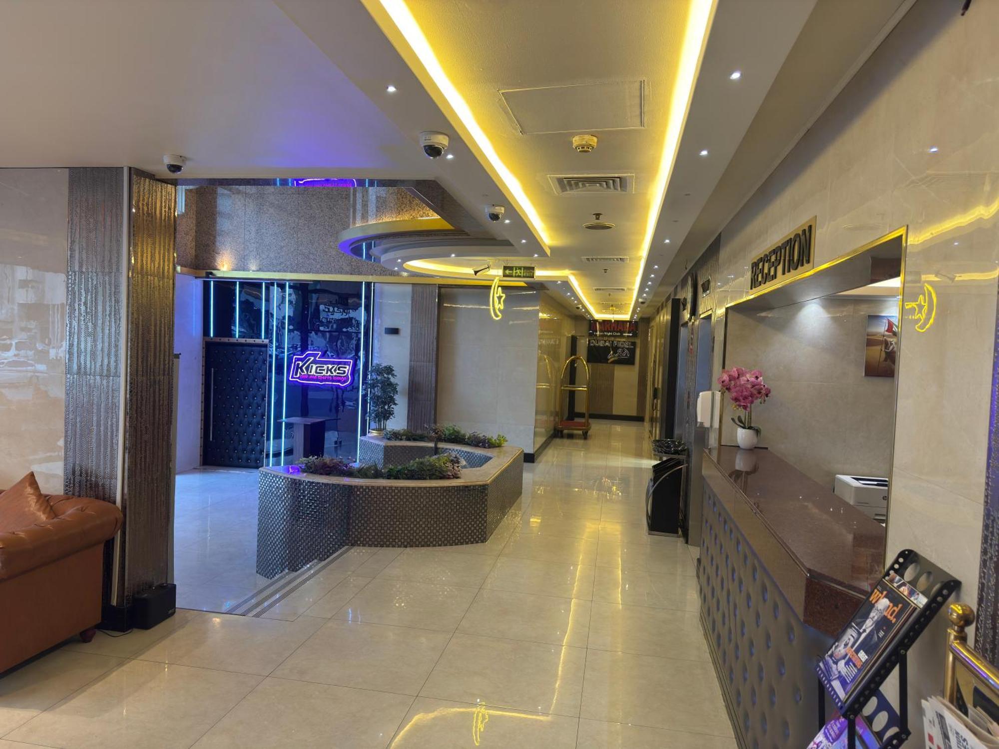 Orchid Hotel Deira Dubai Exteriör bild
