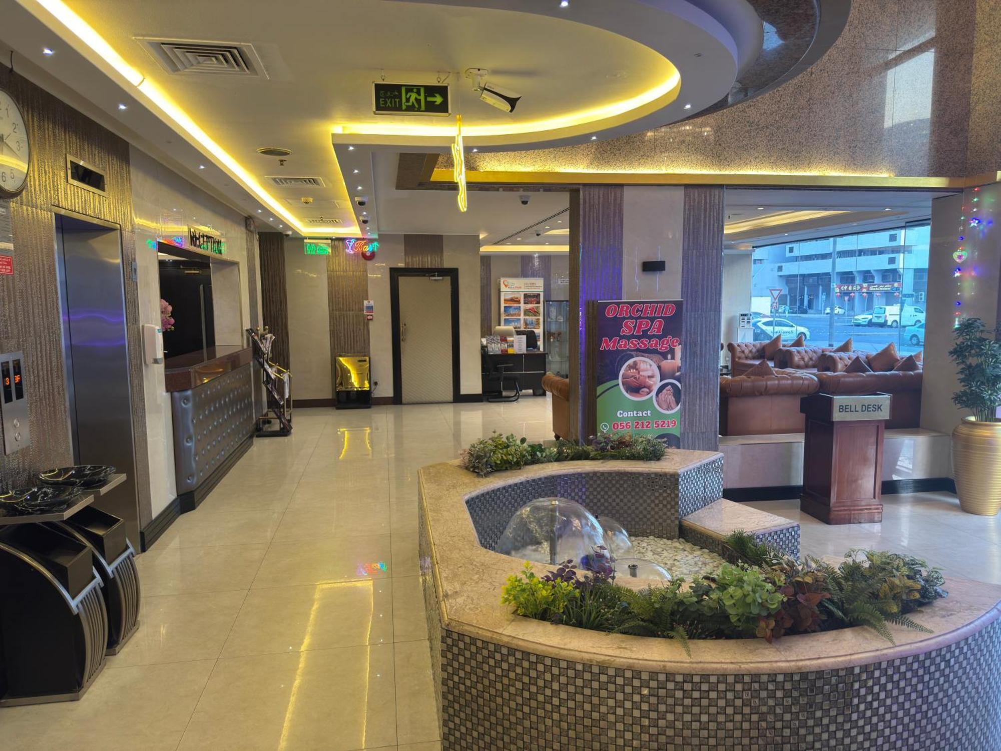 Orchid Hotel Deira Dubai Exteriör bild